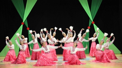 KAZAKHSTAN - Akmoła - Folk Dance Ensemble “Shalkyma”
